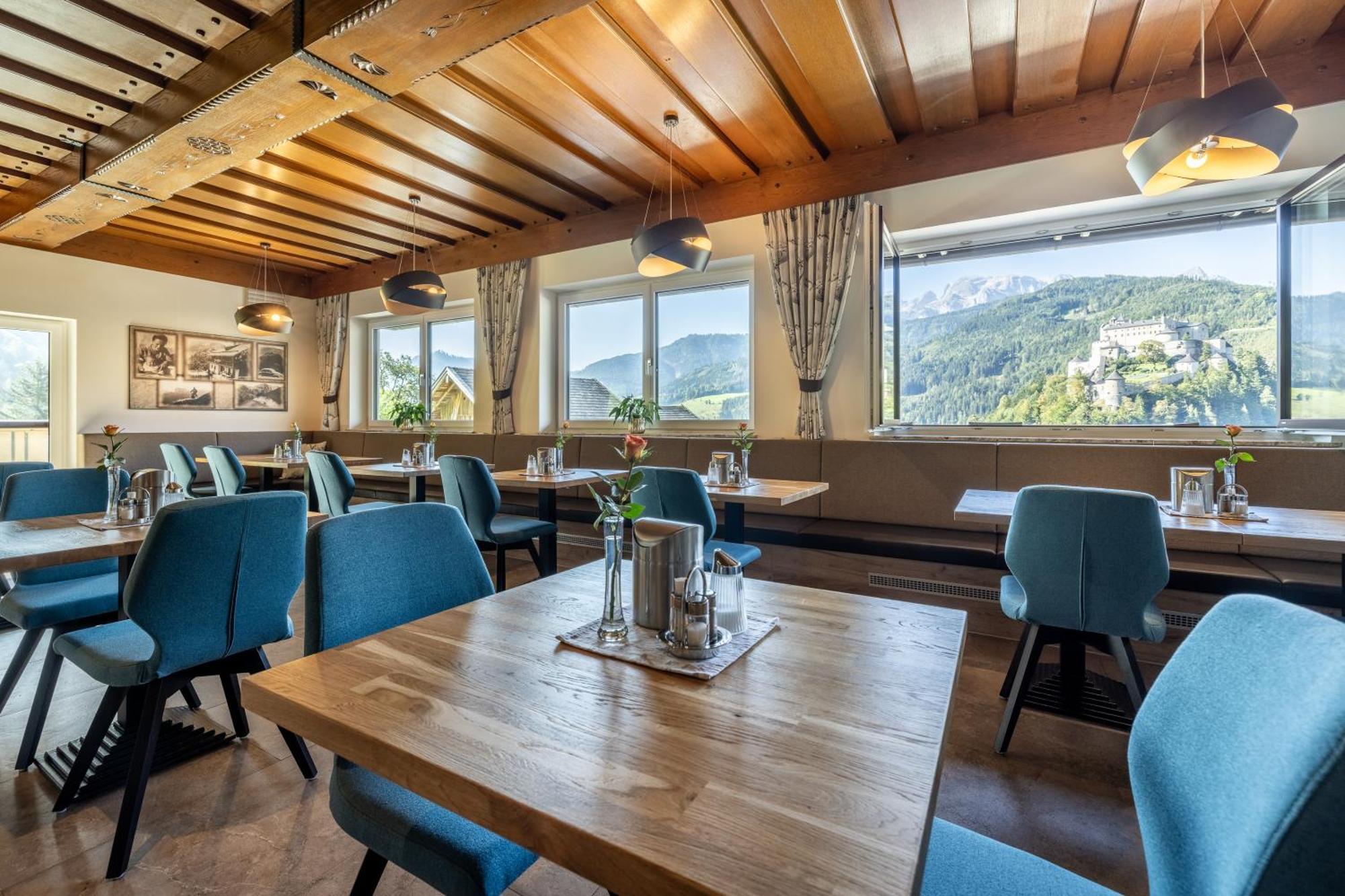 Der Burgblick-Adults Only Hotell Werfen Eksteriør bilde