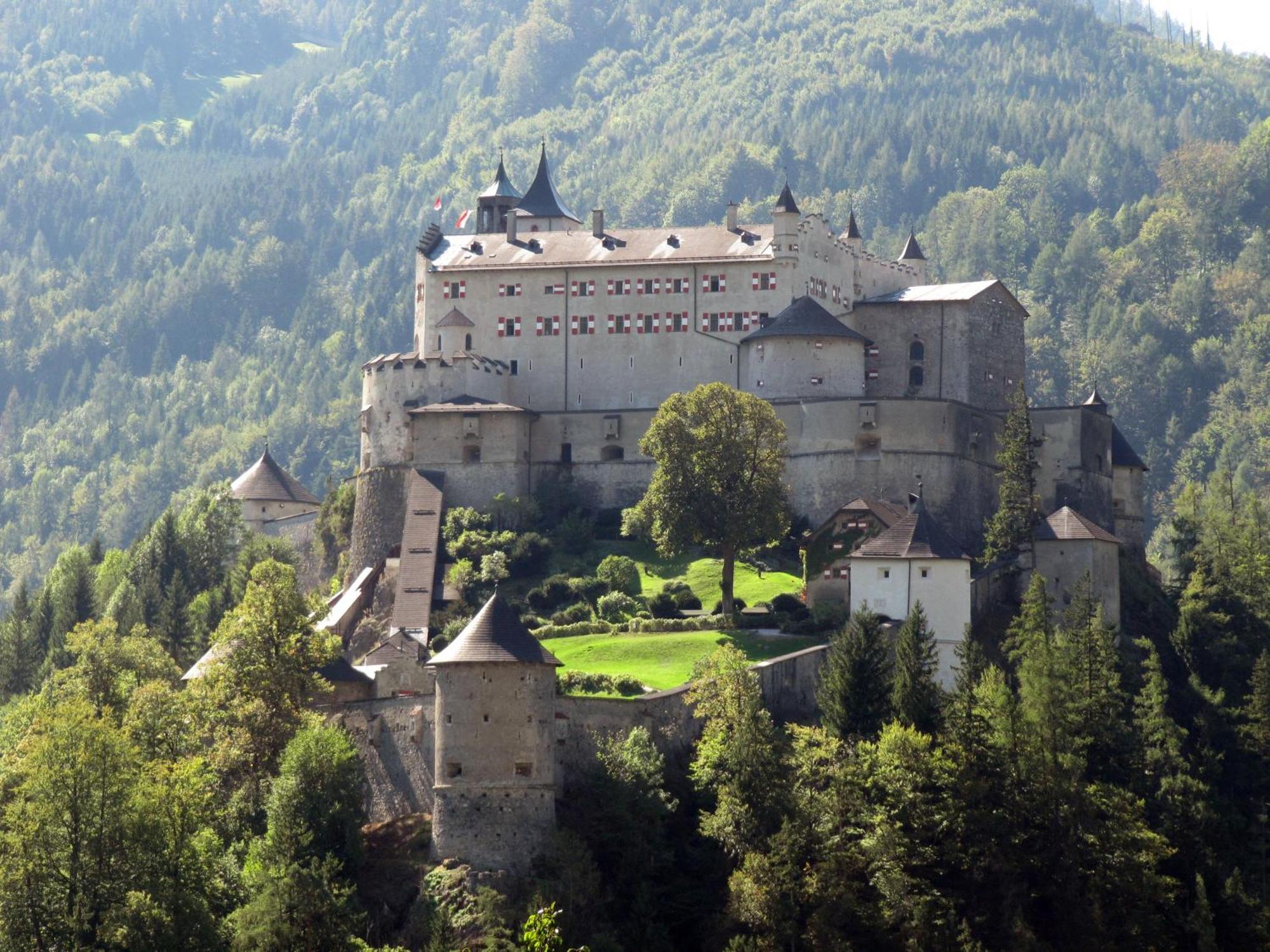 Der Burgblick-Adults Only Hotell Werfen Eksteriør bilde